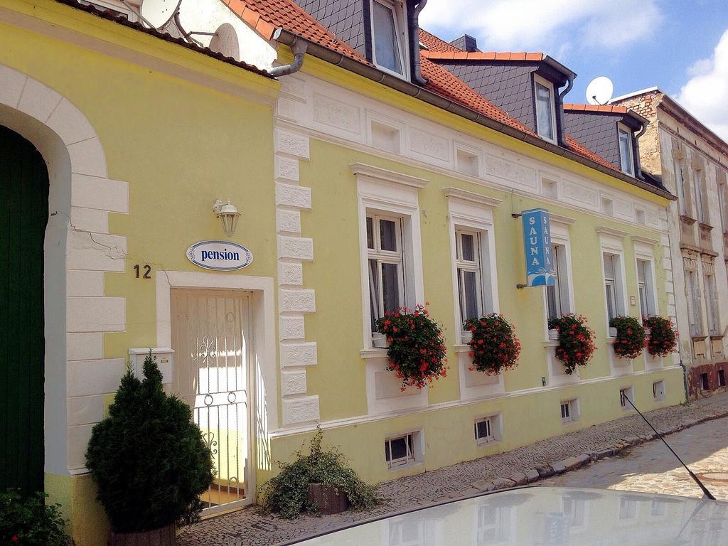 Pension & Sauna Am Lorenz Calbe Zewnętrze zdjęcie